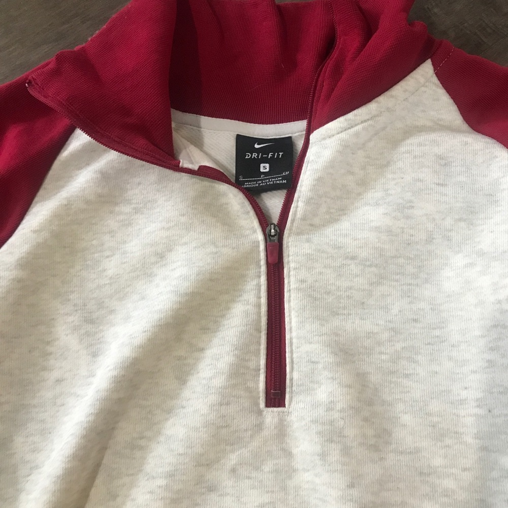 Nike Colorblock 1/2 zip pullover - Picture 3 of 6